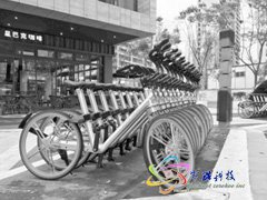 从补贴租金到免费骑行 甚至押金全免 共享单车砸钱为了啥